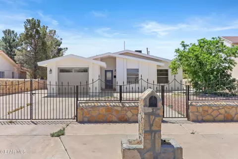 15334 Northport Ct, Horizon City, TX 79928