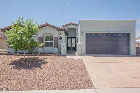 7393 Black Mesa Dr, El Paso, TX 79911