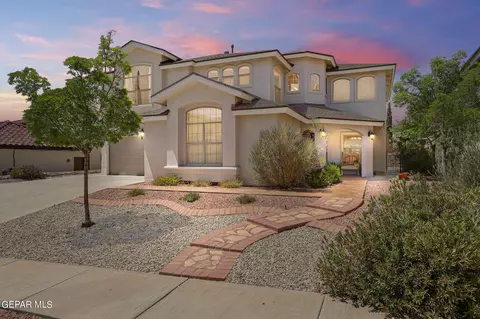 6317 Franklin Summit Dr, El Paso, TX 79912
