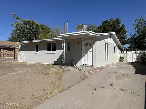 212 Pacific Dr, El Paso, TX 79922