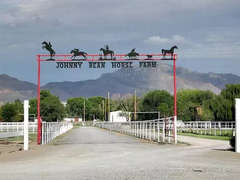 6201 Strahan Rd, El Paso, TX 79932