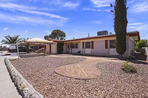309 Bright Water Ln, El Paso, TX 79912