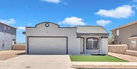 428 Cactus Crossing Dr, Horizon City, TX 79928