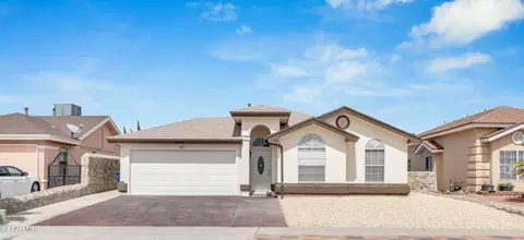 8644 Centennial Dr, El Paso, TX 79912