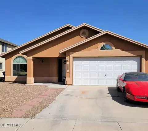 11732 Mesquite Bush Dr, El Paso, TX 79934