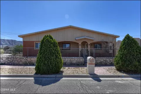 344 Vista Hill Dr, El Paso, TX 79922