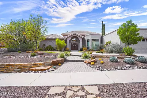 1105 Regal Ridge Dr, El Paso, TX 79912