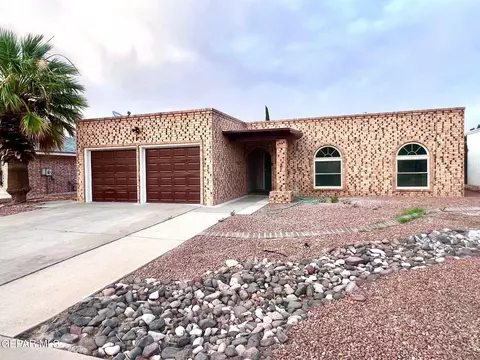 1812 Jerry Abbott St, El Paso, TX 79936