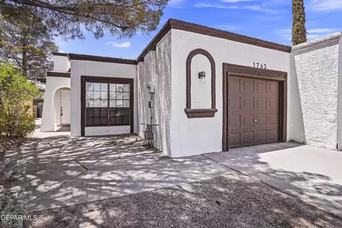 1763 Villa Santos Cir, El Paso, TX 79935