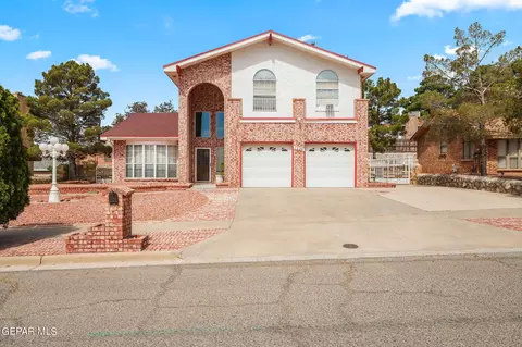 1325 Yvonne Diane Dr, El Paso, TX 79936