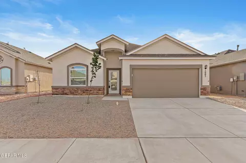 1005 Summer Lake St, Horizon City, TX 79928