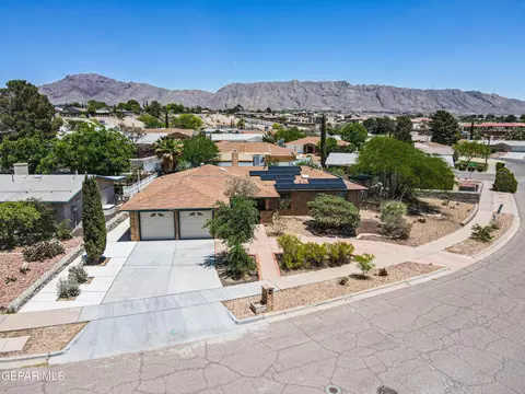 7021 Glendora Ln, El Paso, TX 79912