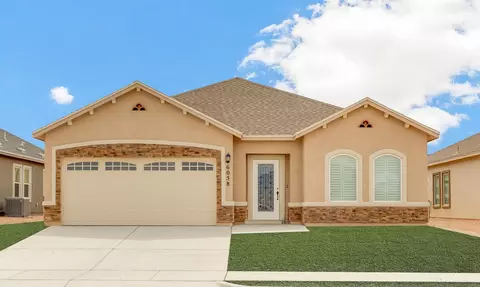 7730 Cottonwood St, Canutillo, TX 79835