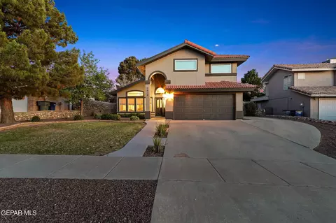 6878 Whisper Canyon Dr, El Paso, TX 79912