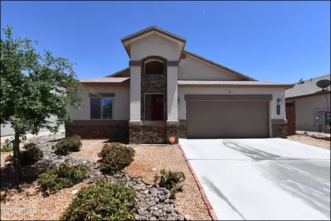 6045 Copper Hill St, Sunland Park, NM 88063