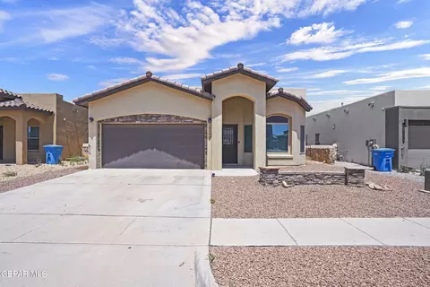 2173 Purple Valley Rd, Socorro, TX 79927
