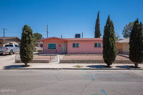 7313 Wilcox Dr, El Paso, TX 79915