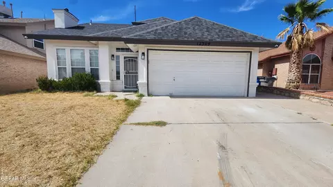12309 Golden Sun Dr, El Paso, TX 79938