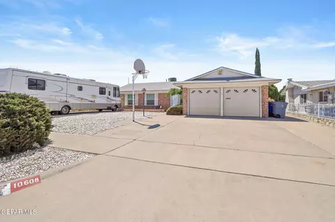 10608 Birthstone Dr, El Paso, TX 79925