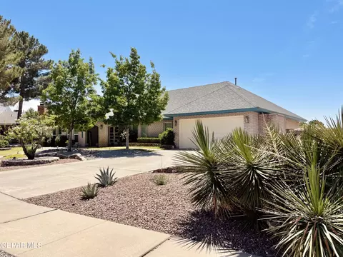 1205 Cerrito Perdido Ln, El Paso, TX 79912