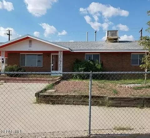 5801 Tautoga Dr, El Paso, TX 79924