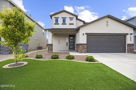 3909 Desert Nomad Dr, El Paso, TX 79938