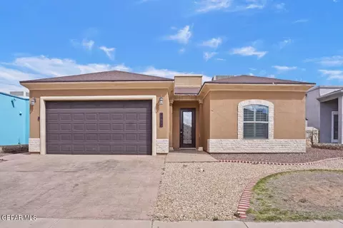 3069 Solar Point Ln, El Paso, TX 79938