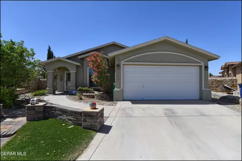2601 Tanning Rock Way, El Paso, TX 79938