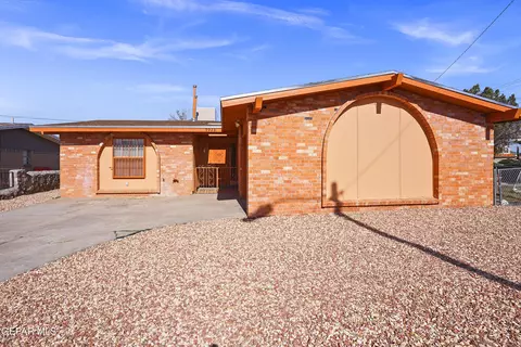 9923 Agena Ln, El Paso, TX 79924
