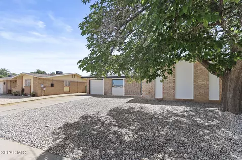 10453 Lambda Dr, El Paso, TX 79924 photo 2
