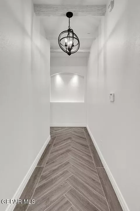3761 Model Ln, El Paso, TX 79938