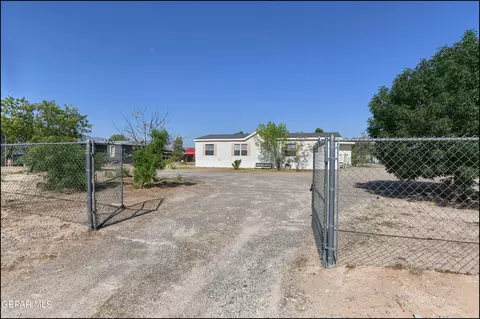 663 Golden Eagle Trl, Chaparral, NM 88081