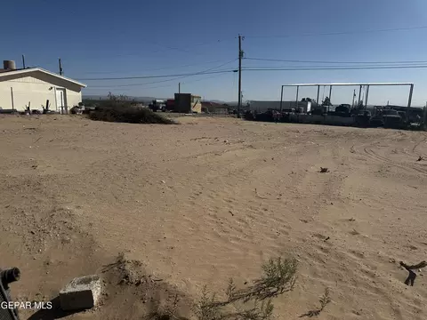 11526 Claudia Dr, El Paso, TX 79927