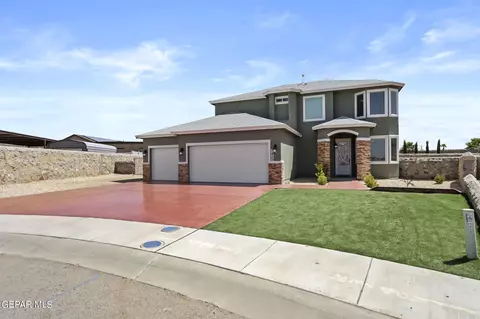 7425 Los Poblanos Dr, Canutillo, TX 79835