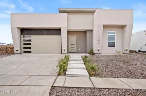 7440 Cimarron Rim Dr, El Paso, TX 79911