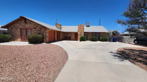 85018503 Mettler Dr, El Paso, TX 79925