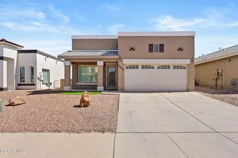12489 Lanchester Dr, Horizon City, TX 79928