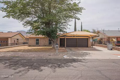 10605 Hermes Dr, El Paso, TX 79924