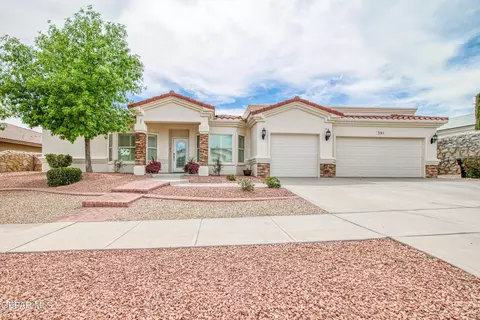 361 Inverness Dr, Horizon City, TX 79928