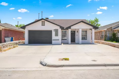 1816 Joan Francis Dr, El Paso, TX 79928
