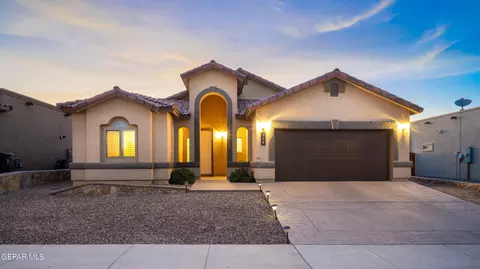 118 Tuscan Ridge Cir, Santa Teresa, NM 88008