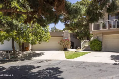 5836 Mira Serena Dr, El Paso, TX 79912