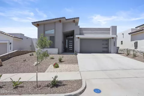 7425 Caveson Rd, El Paso, TX 79911
