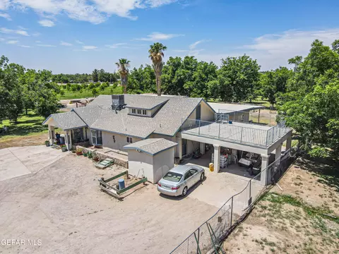 7201 Bosque Rd, Canutillo, TX 79835