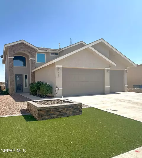 404 Sonaran Ct, El Paso, TX 79932 photo 3