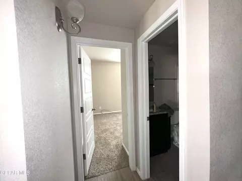 404 Sonaran Ct, El Paso, TX 79932 photo 16