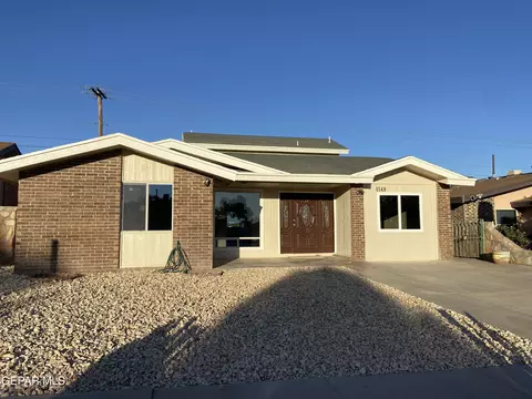 1548 Dick Mayers Dr, El Paso, TX 79936