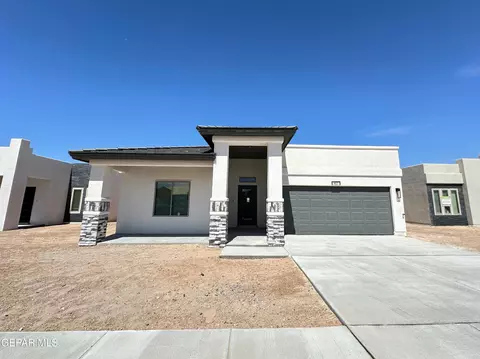 917 Stoke St, El Paso, TX 79928
