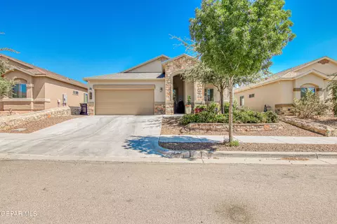 878 Holly Park Ave, Santa Teresa, NM 88008