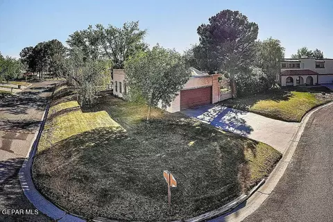 108 Jeweled Mesa Dr, Santa Teresa, NM 88008